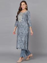 Women Silk Blend Embroidered Ethnic Kurta-VKSKD1706